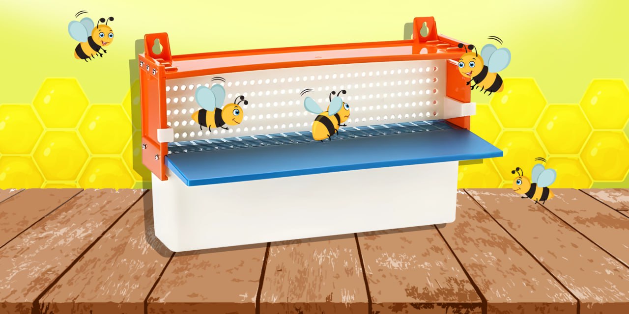 Mastering Pollen Collection with This 8-Frame Plastic Pollen Trap