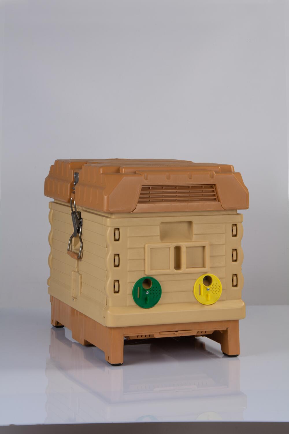 7 Frame NUC White Insulated Bee Hive Set